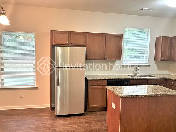 5th image of 4161 Oak Field Dr