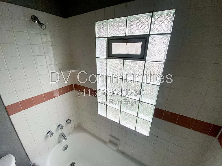 1504 Sherbrook Rd #1 — Photo 43