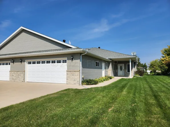 4319 47th Ave S, Fargo, ND 58104