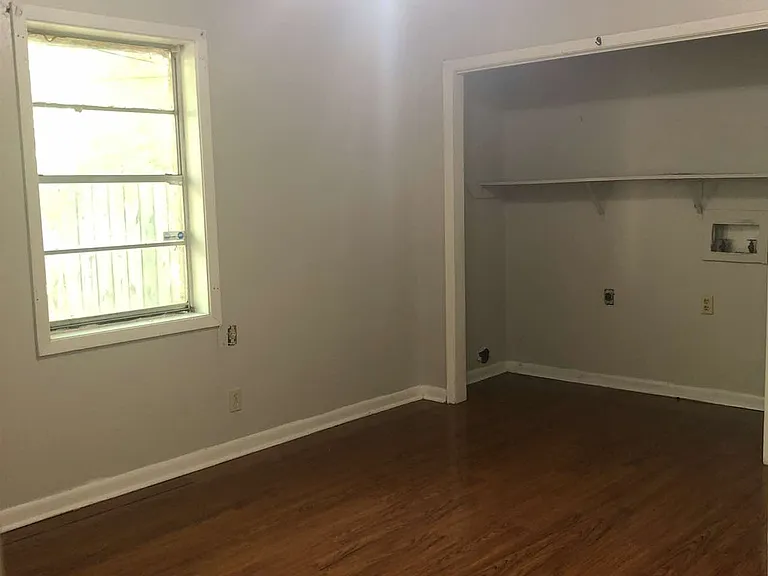 4004 Lee Ct — Photo 4