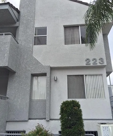 223 N Buena Vista St #103 — Photo 1