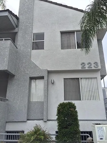 223 N Buena Vista St #103 Photo 1