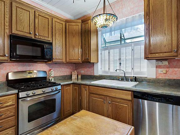 3rd image of 506 N 13th Ave