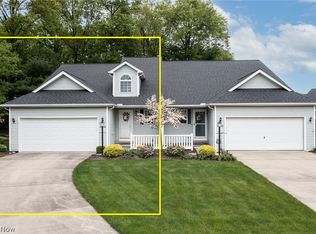 30590 Jasmine Ct, North Olmsted, OH 44070