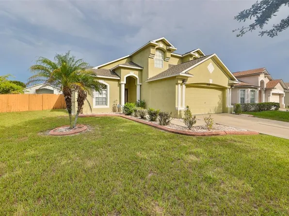 12502 Lake Vista Dr, Gibsonton, FL 33534