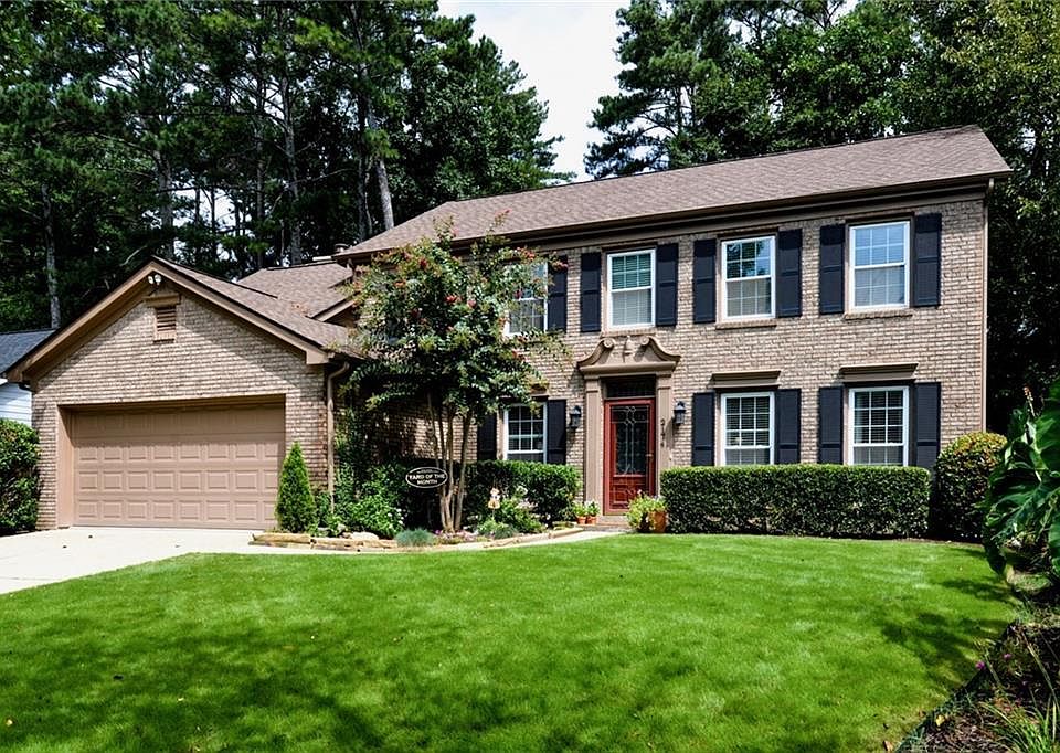 1st image of 2174 Whitehall Dr NE