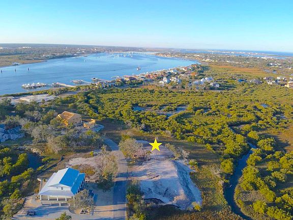 4th image of 223 Pelican Reef Dr