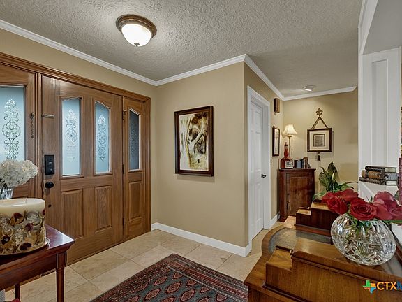 3rd image of 605 High Oaks Rd