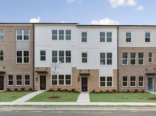 909 Colton Dr, Acworth, GA 30102