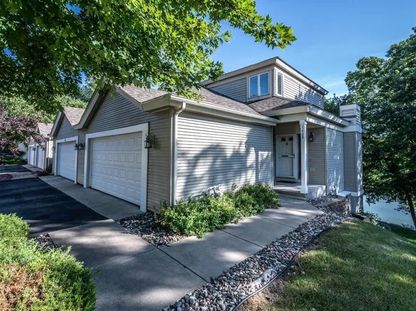 1408 McAndrews Rd E, Burnsville, MN 55337