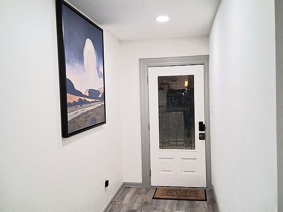 enterence with punch lock