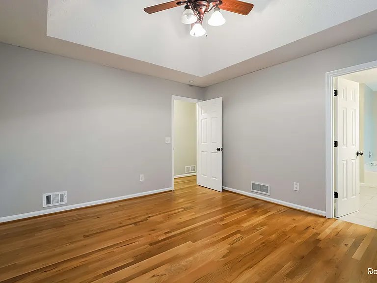 2010 Golden Ridge Cir — Photo 10