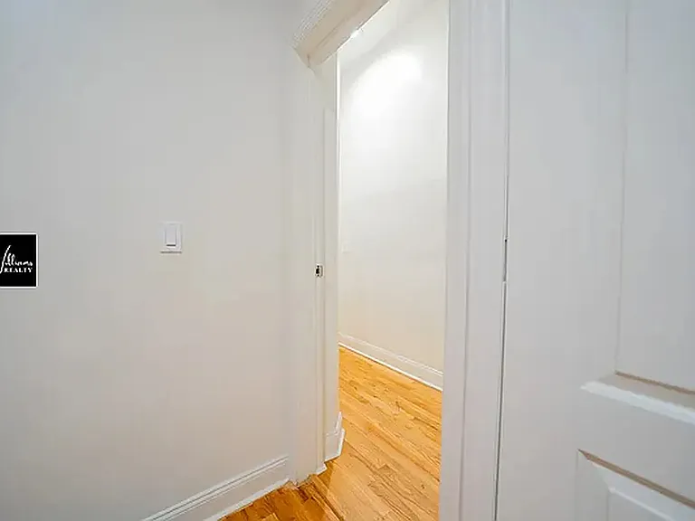 853 Putnam Ave #1 — Photo 6