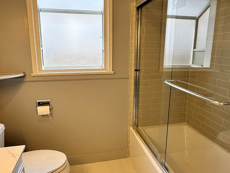 5411 Ocana Ave — Photo 9