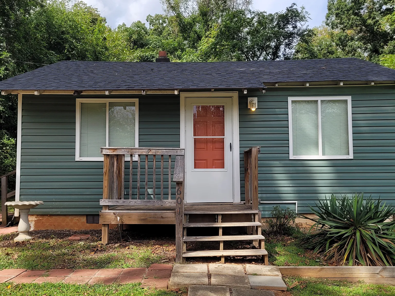 1 bed, $750 — Photo 1