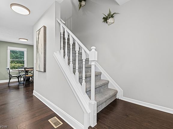 4th image of 2517 Norton Rd