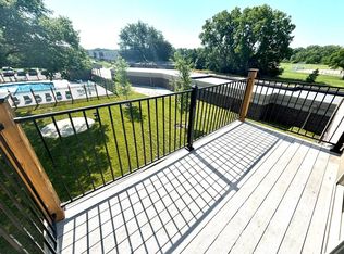 4409 S 27th St #D09, Lincoln, NE 68512