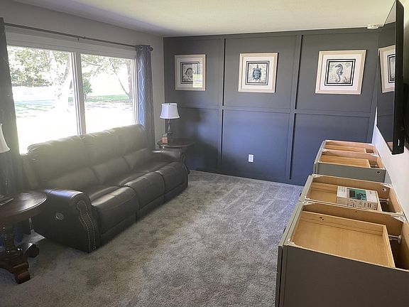 4th image of 14047 Pearlview Dr