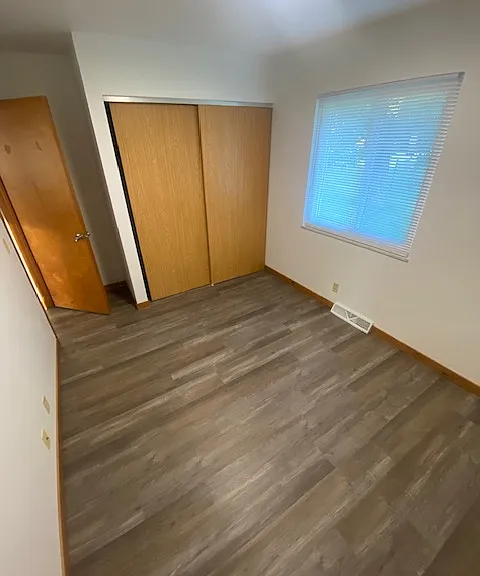 Riverbend North Apartments — Photo 9