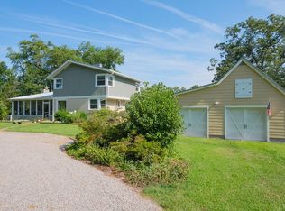 910 W Queen St, Edenton, NC 27932
