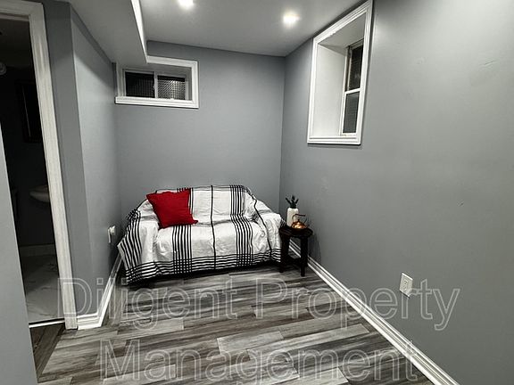 3rd image of 492 King George St Unit A