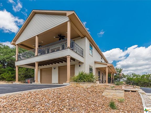 4th image of 400 Scenic Terrace Dr