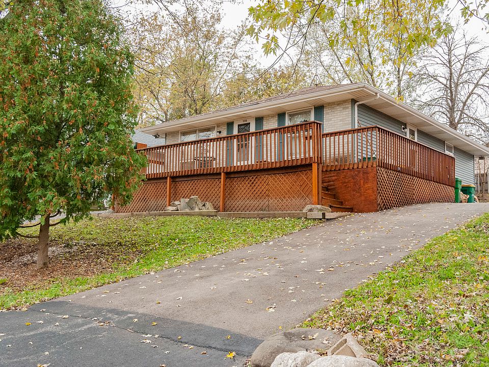 1st image of 1110 Barberry Ln
