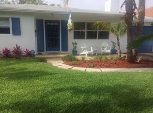 208 Summa St, West Palm Beach, FL 33405