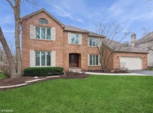 354 Gateshead Dr, Naperville, IL 60565