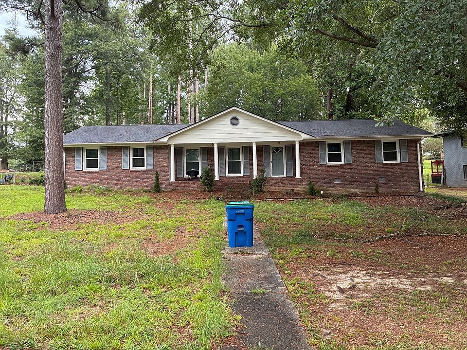1st image of 3745 Creekview Cir