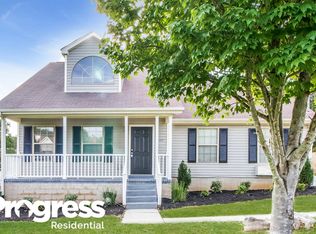 602 Rocky Ridge Cir, La Vergne, TN 37086