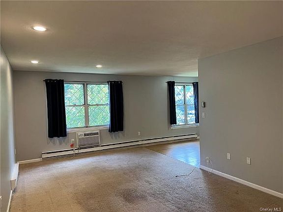 4th image of 572 Sierra Vista Ln