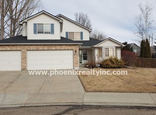 1426 Deerfield Ct, Longmont, CO 80504