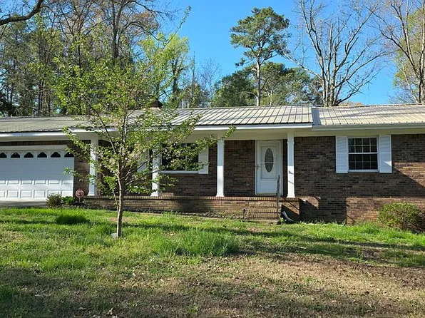 6808 Deerwood Dr, Harrison, TN 37341