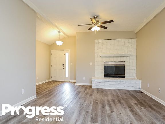 4th image of 1010 Sheila Ct