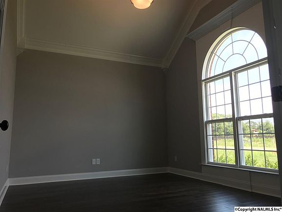 3rd image of 4352 Willow Bend Ln