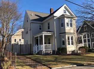 26 Pleasant St, Needham, MA 02492