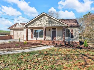 213 Mountain Rd, Clinton, TN 37716