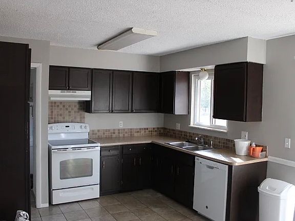 2nd image of 26924 Campau Ln #1