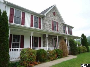 676 Woodside Station Rd, Millersburg, PA 17061