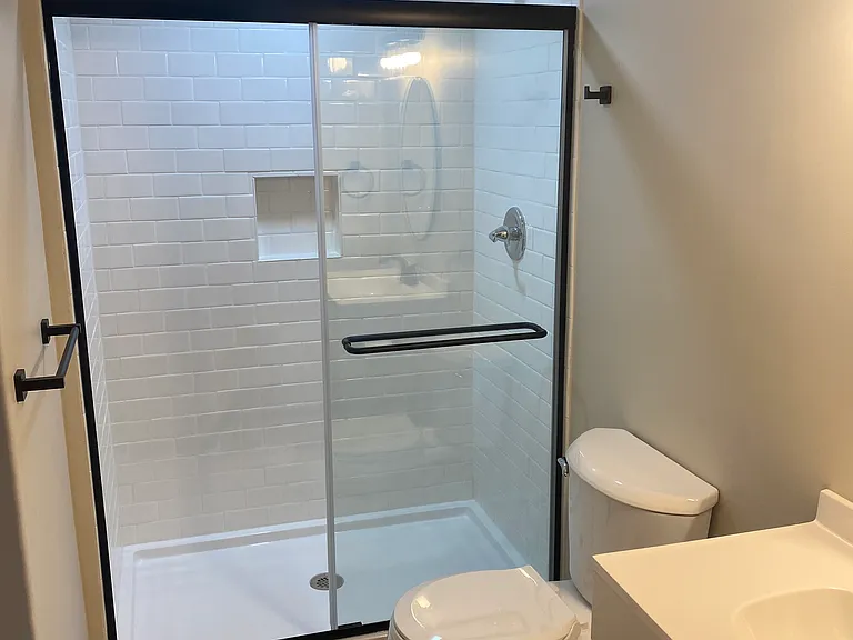 4301 NW Winslow Ct — Photo 18