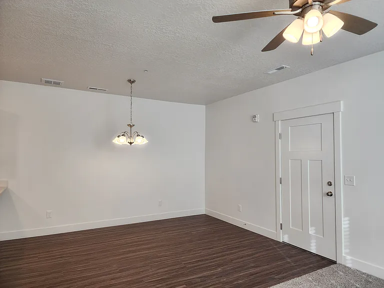 4735 S Alder Dr #F204 — Photo 7