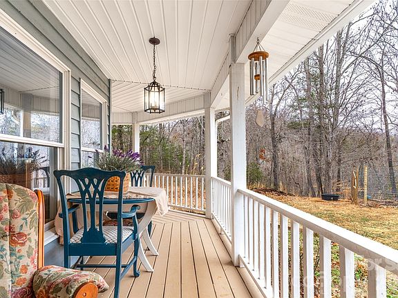 3rd image of 649 Upper Bailey Branch Rd