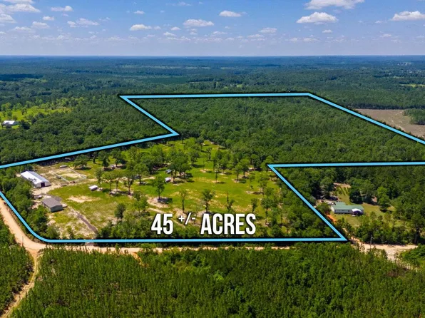 3320 Morning Glory St, Laurel Hill, FL 32567