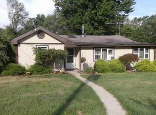 3877 Sandy Lake Rd, Sandy lake, PA 16145