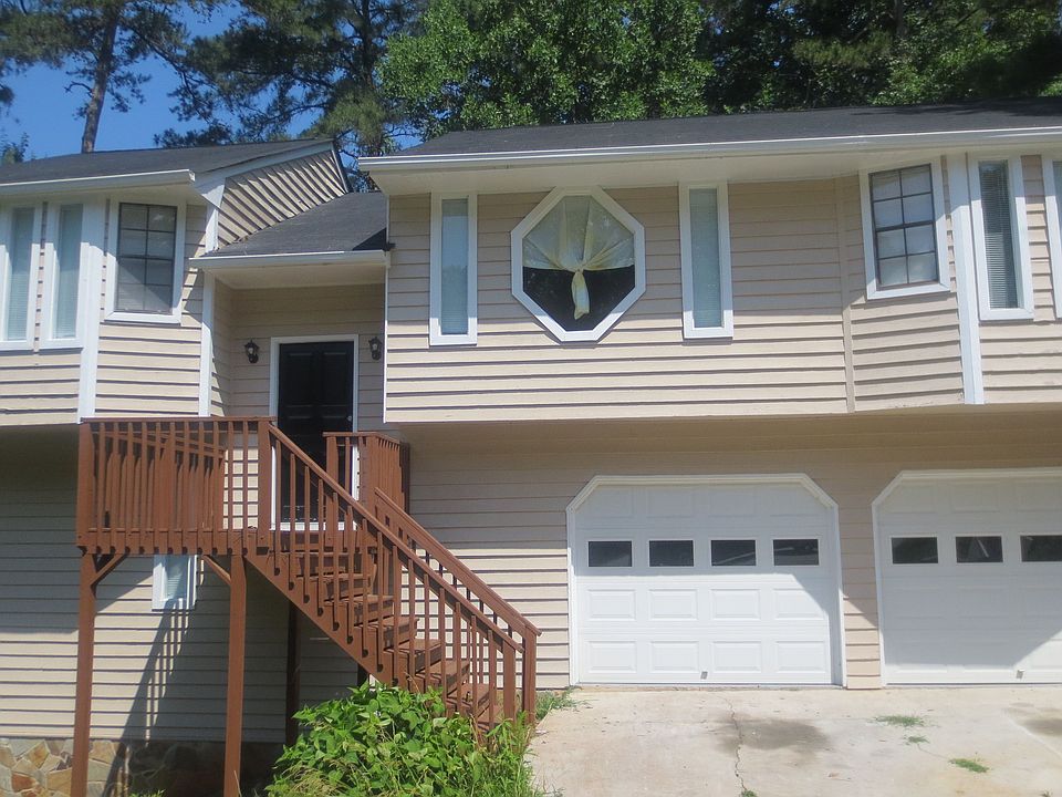 1st image of 3719 Quail Hollow Trl
