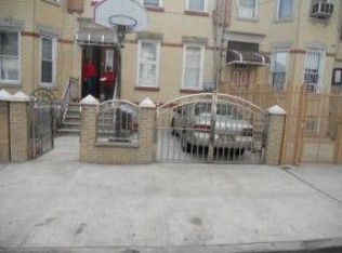 16 Shepherd Ave, Brooklyn, NY 11208