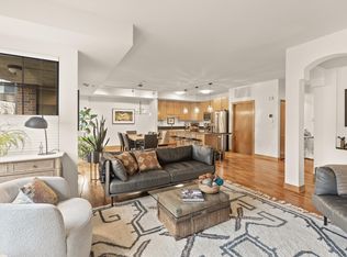317 Groveland Ave UNIT 120, Minneapolis, MN 55403