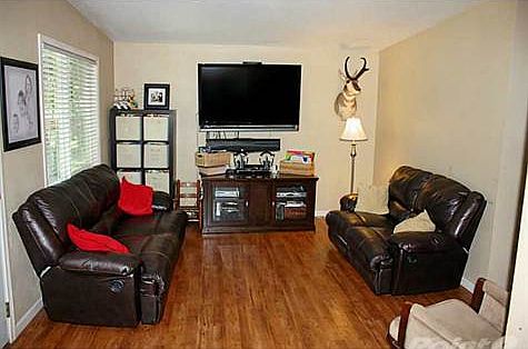 2nd image of 644 Starlight Dr