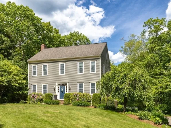 79 Grange Park, Bridgewater, MA 02324